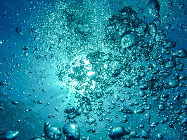 Potápať sa, bublinky, voda